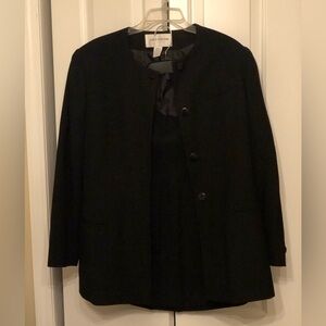 Jones New York suit size 14 (blazer + skirt)